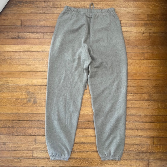 AUTHENTIC Fear of God ESSENTIALS Crest Essential Sweatpants Sz M - SOLD OUT - - Picture 11 of 13